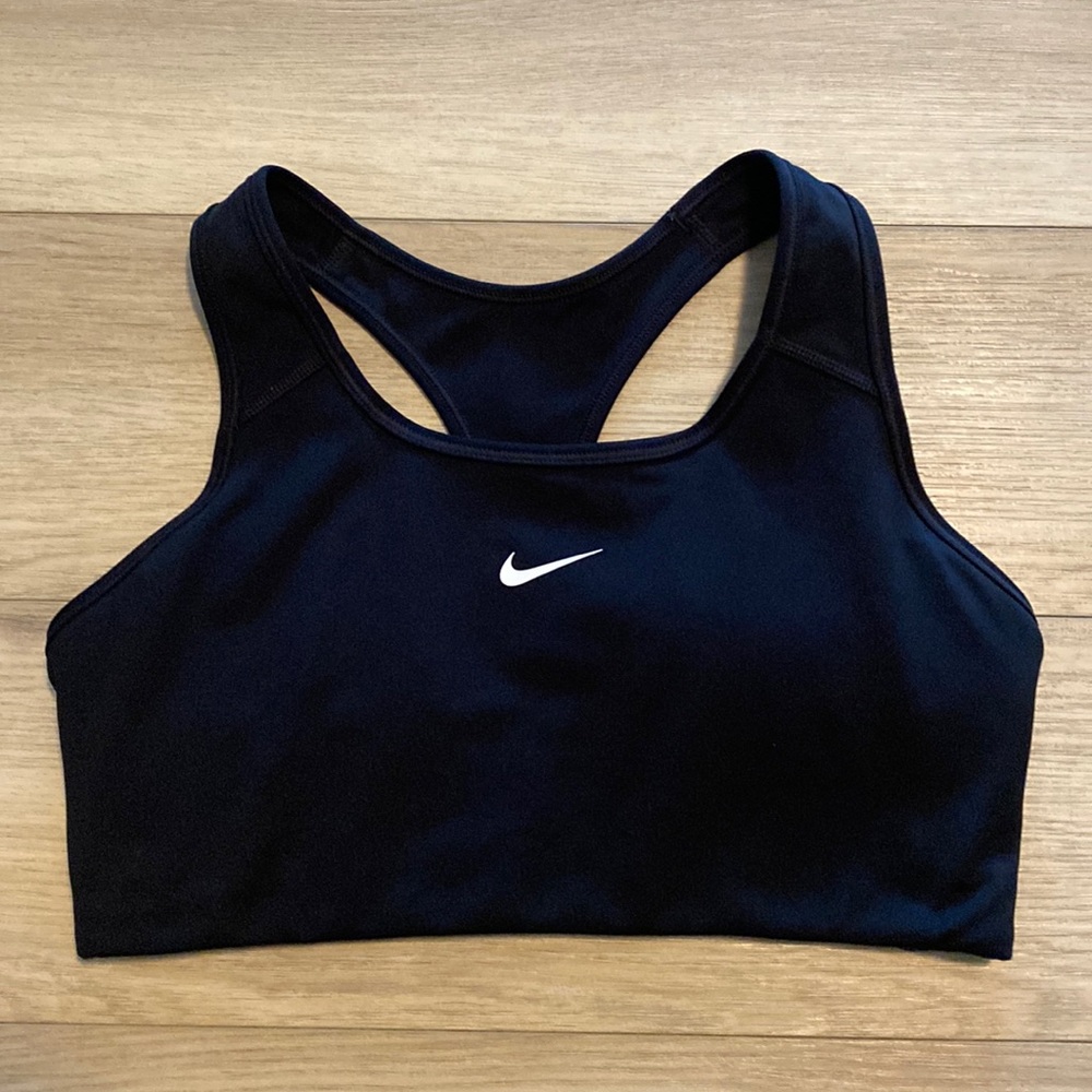 Nike Dri-FIT Swoosh Padded Athletic Bra Size Medium